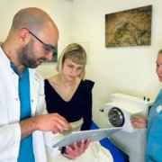 Nachbesprechung bei einer Brachytherapie