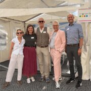 Team der Radiologie München am Stand zum Brustkrebs-Aktionstag